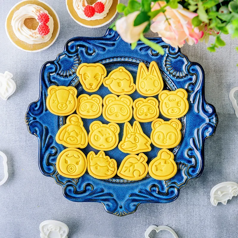 Emporte-pièces et moules à pât - Kitchen For Baking avis et prix